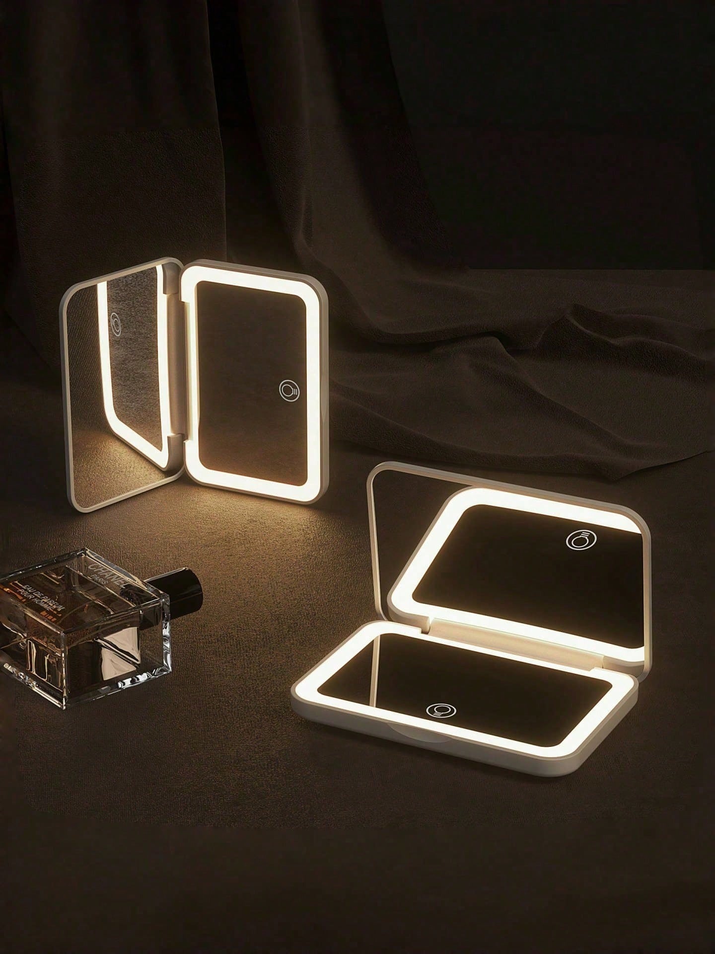 LED Makeup Mirror With Touch S - Travel Accessories As Gifts ulasan dan harga