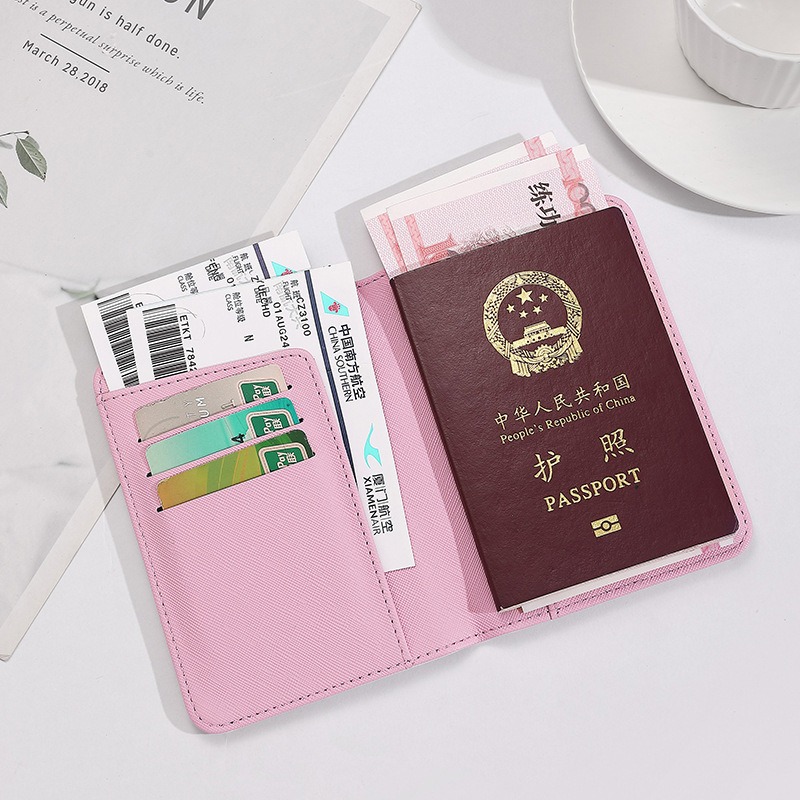 Hello Kitty Women Passport Cov - Travel Accessories India ulasan dan harga